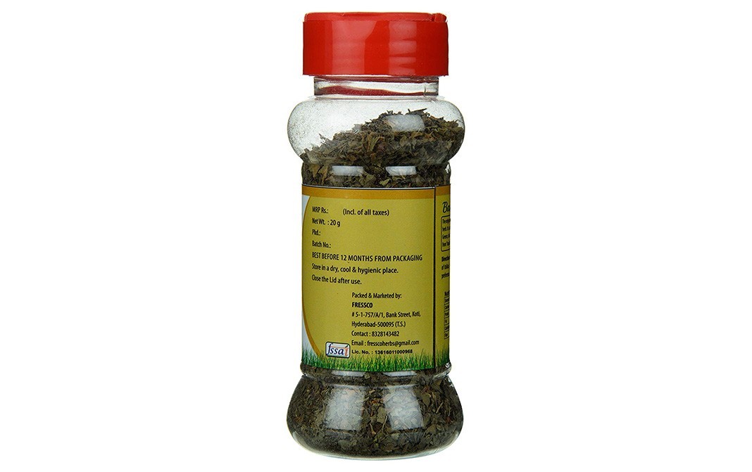 Fressco Nature's Garden Basil    Bottle  20 grams